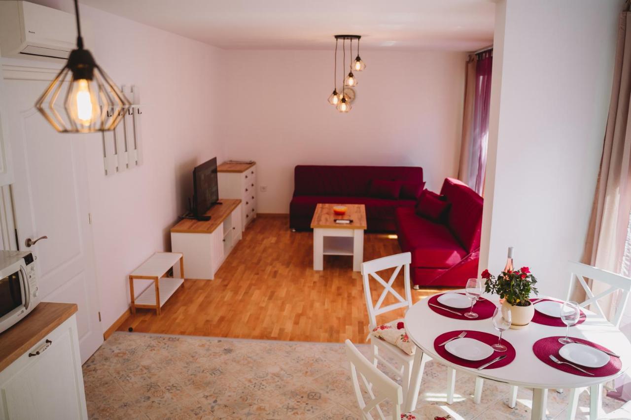 Andreya'S Sea Apartment-Beach, Sea Garden ,Old Town, Free Parking, Free Evcharging Station Várna Kültér fotó