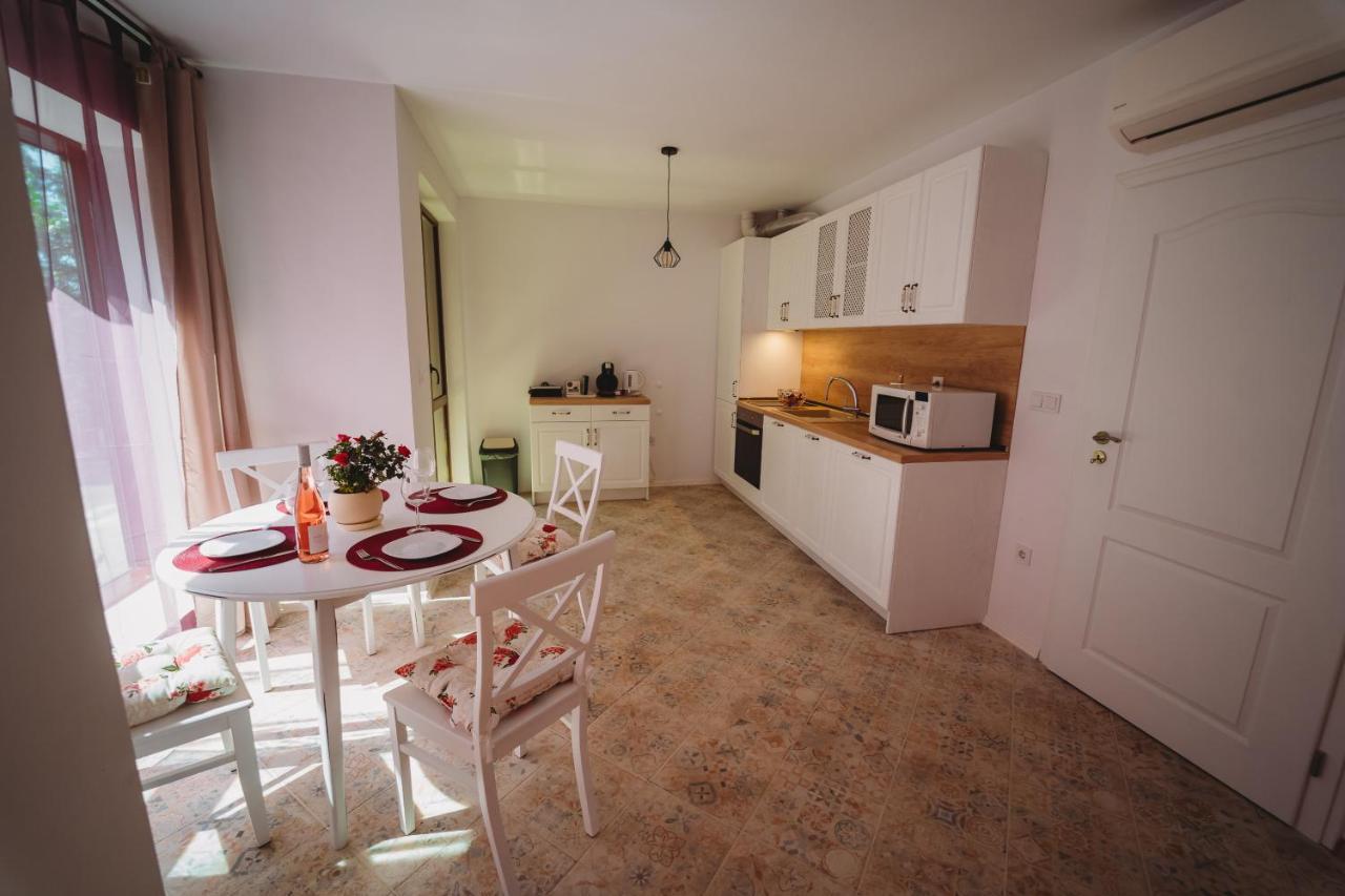 Andreya'S Sea Apartment-Beach, Sea Garden ,Old Town, Free Parking, Free Evcharging Station Várna Kültér fotó